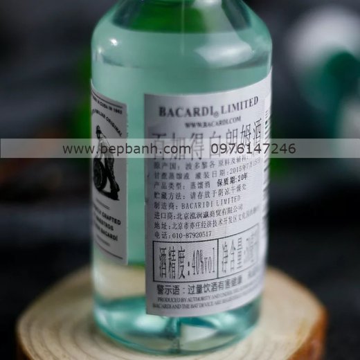 Rượu Bacardi